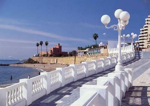 Benalbeach Sea Front Benalmádena Extérieur photo